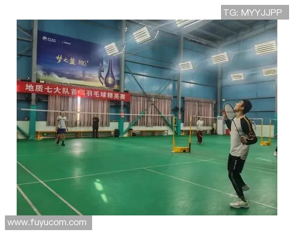 成都羽毛球队荣登最新羽毛球团队协作排行榜前列引领风骚 成都羽毛球队荣登最新羽毛球团队协作排行榜前列引领风骚